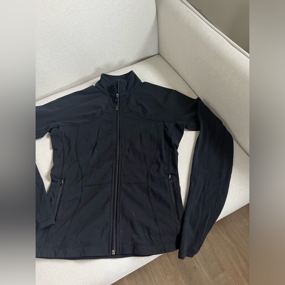 SZ 4 LULULEMON SWEATER - Picture 3 of 6